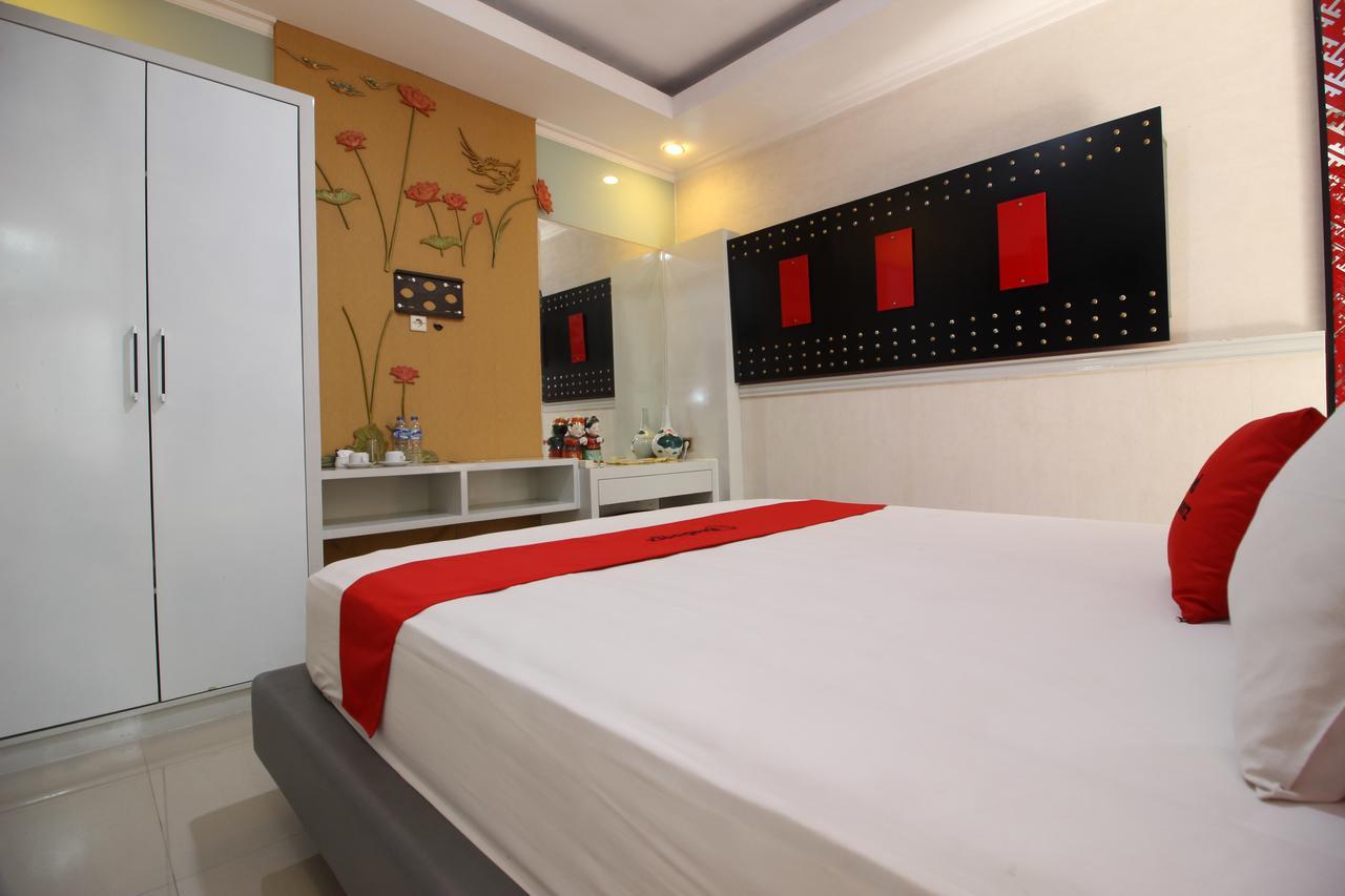 Reddoorz Plus Near Tugu Jogja 2 Yogyakarta Exterior foto