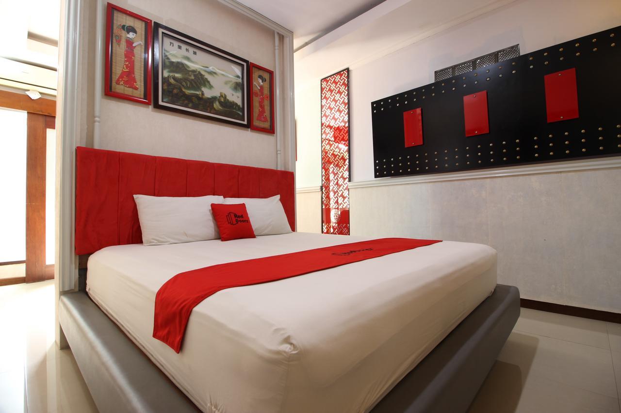Reddoorz Plus Near Tugu Jogja 2 Yogyakarta Exterior foto