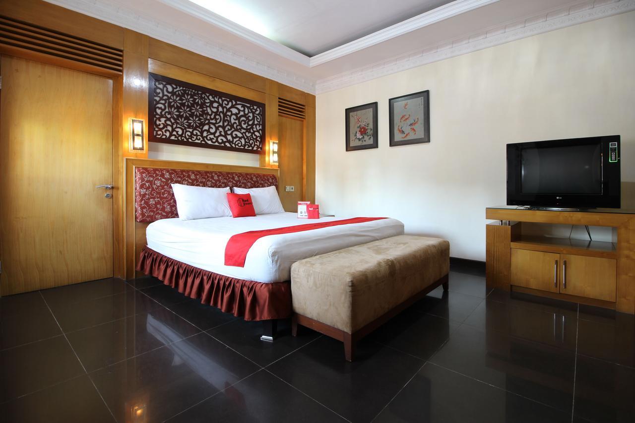 Reddoorz Plus Near Tugu Jogja 2 Yogyakarta Exterior foto